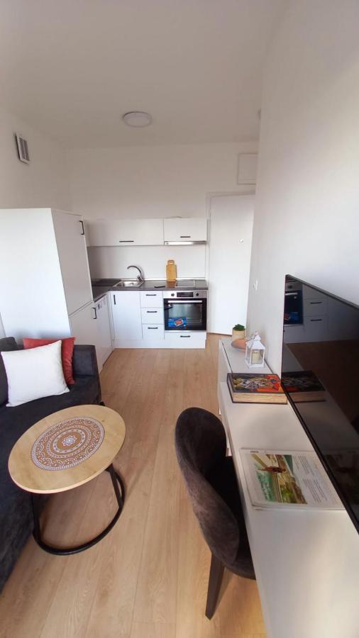 Cozy Apartments With Pool And Splendid Seaview Kavac Экстерьер фото